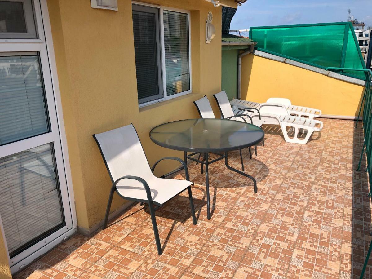 Family Hotel Avenue Kiten  Exterior photo